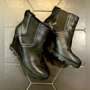 Women’s Joanne of Arctic Wedge, Chelsea Bootie 7.5